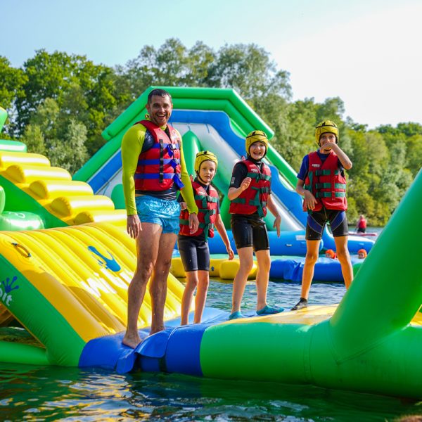 Main Aqua Park – Caversham Lakes